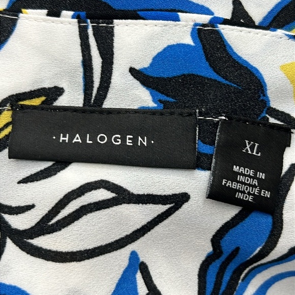 Halogen Women’s Blouse Top Size XL Blue/White/Yellow/Black Polyester Pullover - Picture 2 of 10